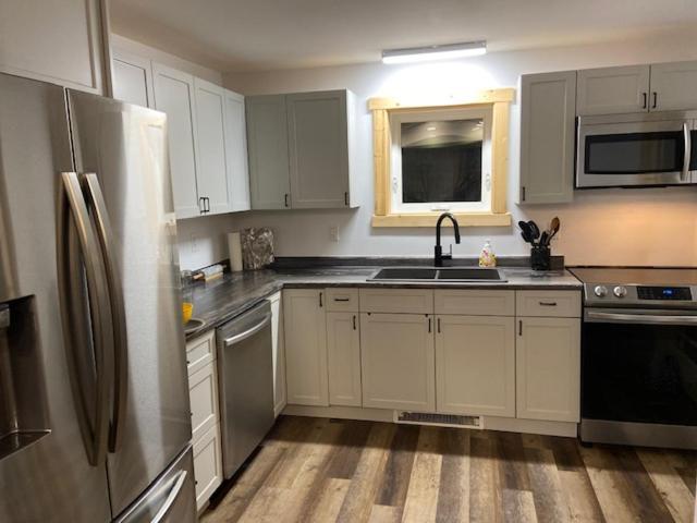 Bears Den Guest House Черчилл Экстерьер фото